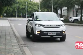 离全自动仅一步之遥 体验长安L4级无人驾驶！视频封面