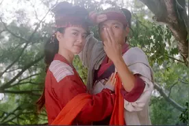 绝代双骄里刘德华与林青霞，使用的武功郎情妾意剑是这样练成的视频封面