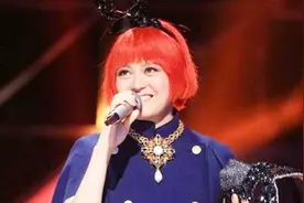 女神梁咏琪演绎凤飞飞歌曲《追梦人》，唱出了另一番味道视频封面