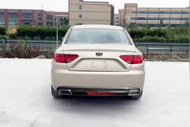 10万左右的车自己别乱买，老司机给你推荐几个，性价比确实高视频封面