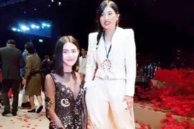 与泰国公主合照人人都要下跪，范冰冰这样做太霸气，国人为她点赞视频封面