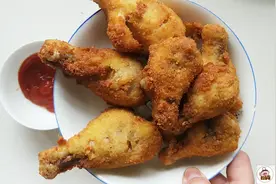 干净卫生的炸鸡翅，在家也能做，3分钟学会，味道不比肯德基的差视频封面