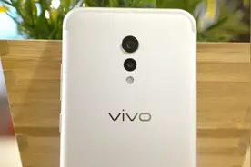 vivo目前最贵的手机，6GB+128GB+骁龙820，发布一年售价3998元视频封面
