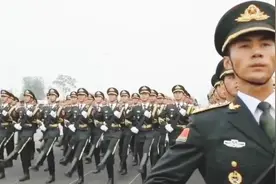 在我国 如果军人因公牺牲：正常情况能得到多少抚恤金？视频封面