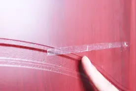 双面胶痕难去除？那是没用对方法，一个妙招，解决千家万户烦恼视频封面