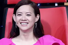 曾宝仪母亲宝妈为曾志伟发声，称其年轻时异性缘很好！视频封面