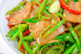 这道家常小炒扁豆，大厨教你在家做，味道比饭店的还好视频封面