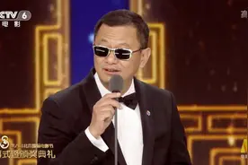 北影节评委团亮相，王家卫感谢其他评委工作超过14个小时助力电影视频封面