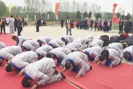 伴随着刘欢老师的《这一拜》，欣赏民间传统习俗之108拜视频封面