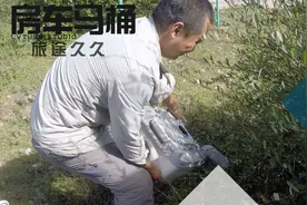 房车达人老张演示如何清理黑水！视频封面