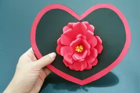 母亲节立体贺卡制作，教你折纸爱心贺卡，打开就是一朵盛开玫瑰花视频封面
