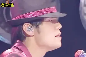 为什么演唱会上的明星都要带“蓝牙耳机”？真相让你不敢相信！视频封面