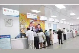 驾驶证到期后不用去车管所换证了，这个地方“换证”方便又快捷！视频封面