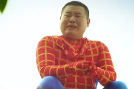 岳云鹏穿蜘蛛侠紧身衣，我的眼睛瞎了视频封面