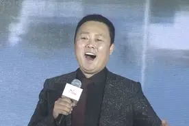 刘大成《美丽乡村》2018年第十四届德艺双馨公益盛典视频封面