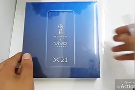vivoX21黑金版开箱，镶了金边的就是不一样，卖3298你会买它吗视频封面