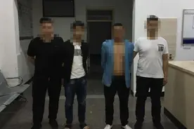 南充男子重考科目一 使用电子设备作弊当场被抓图片