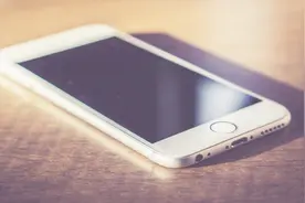 iphone发特效短信，竟有隐身的功能，赶紧试试吧视频封面