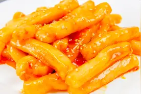 厨师长教你做韩国风味美食，把年糕做的如此精美，看到都想尝尝视频封面