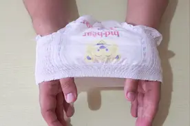 宝宝用完的拉拉裤你都直接扔掉吗？看完后，以后再也不白白扔掉了视频封面