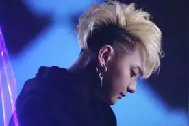 黄子韬太可爱了，好想和他拜把子！图片