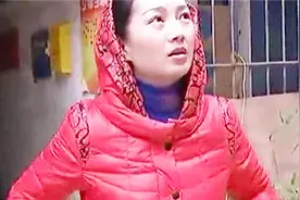 一波三折的寻亲路，女子听信他人错误信息，多年无法找到亲生父母视频封面