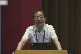 院士的烦恼：年轻人不愿编程出不了论文视频封面