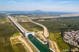 河南修建了一段“天河”，悬空横跨沙河之上，综合规模世界第一图片
