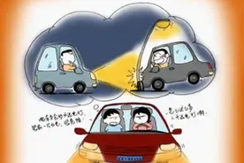 高速公路夜间行车应如何正确使用图片