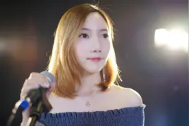 美女弹唱五月天《后来的我们》虐心好听的情歌 勾起回忆视频封面