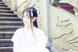 双笙《我的一个道姑朋友》淡淡的忧伤，歌曲背后的故事，你知道吗视频封面