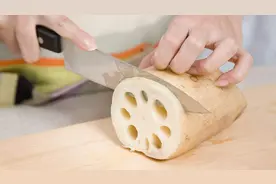 咳嗽呼吸困难可能是肺气肿，十大补肺食物平时可以多吃一些视频封面