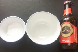 小苏打和啤酒混合在一起，解决了千家万户的困扰的难题，太实用了视频封面