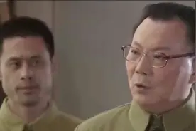 解放海南岛战役前，琼崖纵队符振中参谋长乘渔船偷渡到雷州半岛视频封面