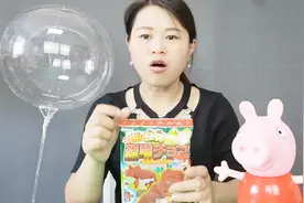 恐龙形状的食玩巧克力，小敏DIY日本创意食玩视频封面