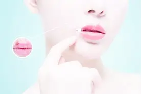 口角溃烂怎么办？老中医教你一个土偏方，只要擦点这个立马见效视频封面