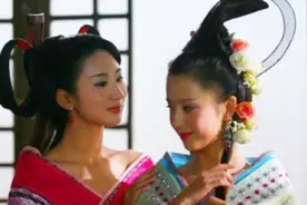 姐妹同嫁一皇帝，妹妹独得恩宠，就连死后都和皇帝同寝视频封面