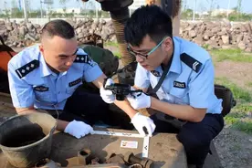 租豪车工地盗窃掩人耳目 却将身份证落在作案现场……图片