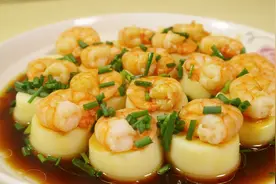 日本豆腐蒸虾仁，味道鲜美，做法简单不失营养视频封面
