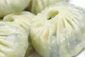 薄皮大馅透亮的包子怎样做，面点师分享从和面到调馅的技巧