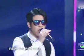 小伙子因模仿郭富城太像而上央视，唱《对你爱不完》令人真假难辨视频封面