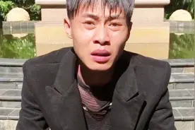 这首10年前的老歌又被带火，连明星也相继模仿，抖音太神奇了视频封面