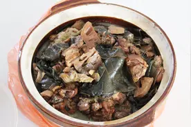 揭秘：山东春节必吃名菜——博山酥锅 的做法，看完馋哭了~视频封面