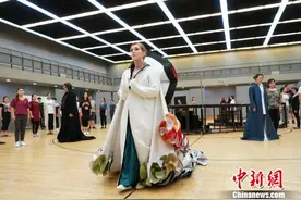 国家大剧院歌剧《罗密欧与朱丽叶》举行媒体探班图片