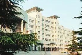 田家炳辞世 山西学子寄哀思图片