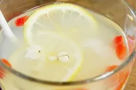 经常失眠导致记忆减退，柠檬加它泡水喝，安神助眠，养肝明目视频封面