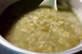 最适合夏天喝的茶水，清热降温防中暑，常喝还能养护肾脏视频封面