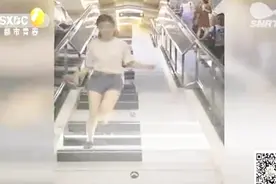 脚踩楼梯就能弹钢琴 机器人地铁站内秀才艺视频封面