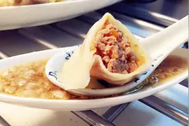 教你2分钟制作万能香菇牛肉馅，拌面、烧饼、包子、春卷都能百搭视频封面