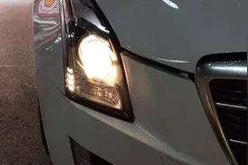 为什么汽车两边的近光灯高低不一样？老司机说了实话，有道理视频封面